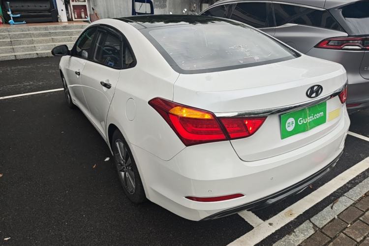 Used Hyundai Mistra 2014 1.8L Automatic Deluxe DLX Model Rear Left 45 Deg
