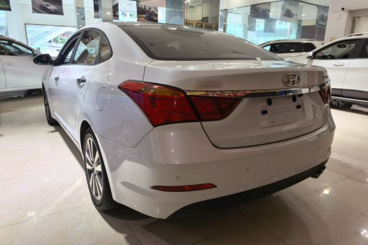 Used Hyundai Mistra 2014 1.8L Automatic Deluxe DLX Model Rear Left 45 Deg