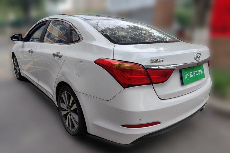 Used Hyundai Mistra 2014 1.8L Automatic Deluxe DLX Model Rear Left 45 Deg