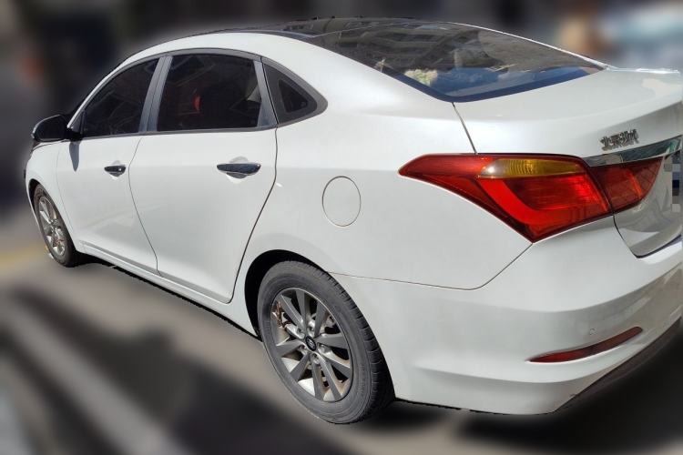 Used Hyundai Mistra 2014 1.8L Automatic Smart GLS Rear Left 45 Deg