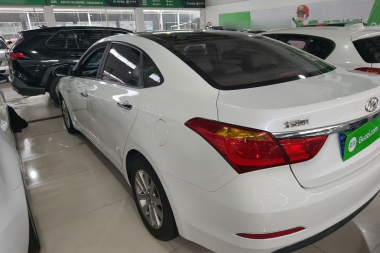 Used Hyundai Mistra 2014 1.8L Automatic Smart GLS Rear Left 45 Deg