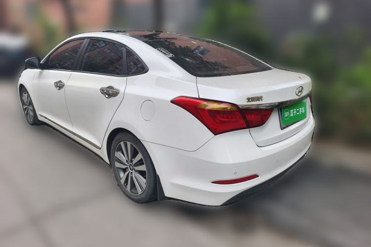 Used Hyundai Mistra 2014 1.8L Automatic Deluxe DLX Model Rear Left 45 Deg