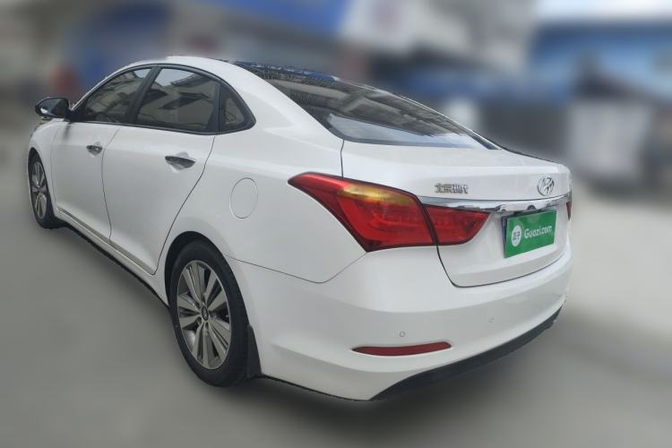 Used Hyundai Mistra 2014 1.8L Automatic Deluxe DLX Model Rear Left 45 Deg