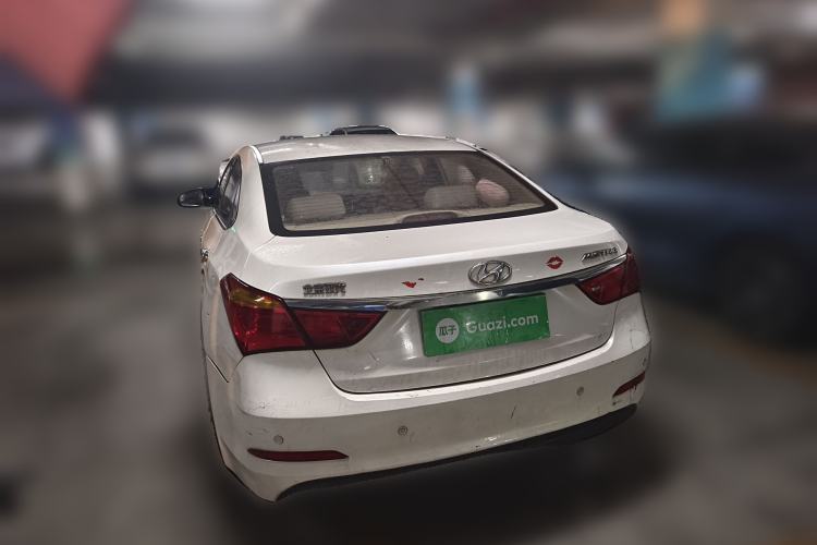 Used Hyundai Mistra 2014 1.8L Automatic Comfort Model GL Rear Left 45 Deg