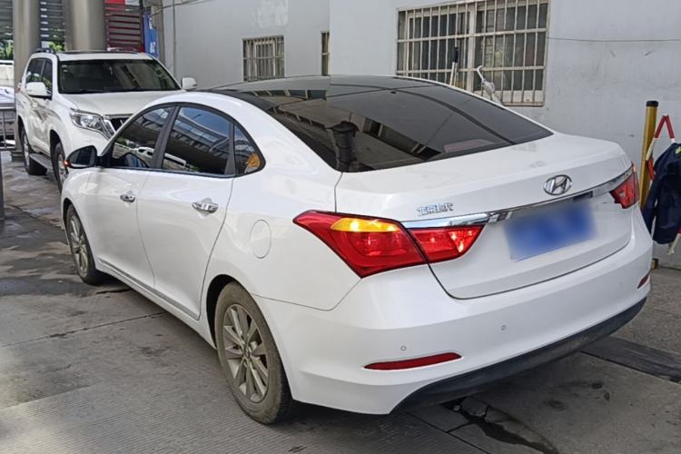 Used Hyundai Mistra 2014 1.8L Automatic Smart GLS Rear Left 45 Deg