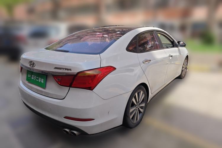 Used Hyundai Mistra 2014 1.8L Automatic Deluxe DLX Model Rear Right 45 Deg