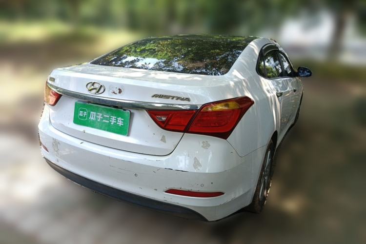 Used Hyundai Mistra 2014 1.8L Automatic Smart GLS Rear Right 45 Deg