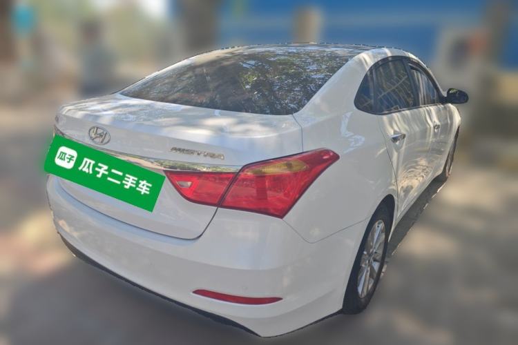 Used Hyundai Mistra 2014 1.8L Automatic Smart GLS Rear Right 45 Deg