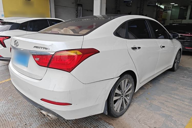 Used Hyundai Mistra 2014 1.8L Automatic Deluxe DLX Model Rear Right 45 Deg