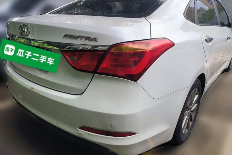 Used Hyundai Mistra 2014 1.8L Automatic Smart GLS Rear Right 45 Deg