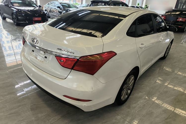 Used Hyundai Mistra 2014 1.8L Manual Comfort GL Model Rear Right 45 Deg