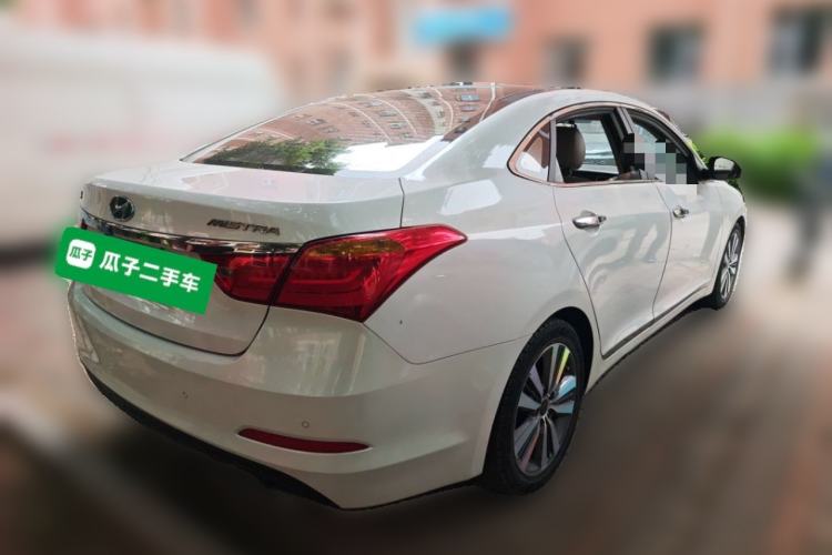 Used Hyundai Mistra 2014 1.8L Automatic Deluxe DLX Model Rear Right 45 Deg