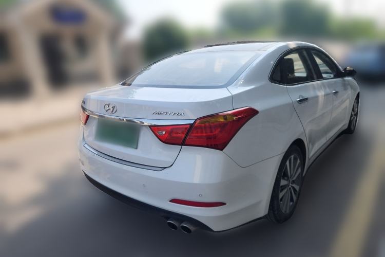 Used Hyundai Mistra 2014 1.8L Automatic Deluxe DLX Model Rear Right 45 Deg