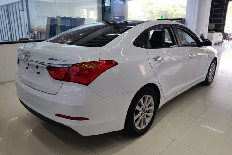 Used Hyundai Mistra 2014 1.8L Automatic Smart GLS Rear Right 45 Deg