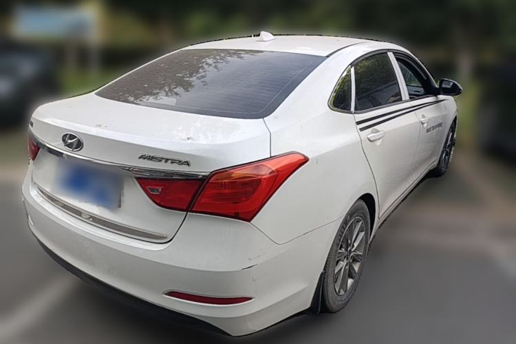 Used Hyundai Mistra 2014 1.8L Manual Comfort GL Model Rear Right 45 Deg