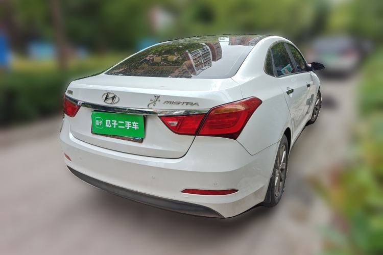 Used Hyundai Mistra 2014 1.8L Automatic Smart GLS Rear Right 45 Deg