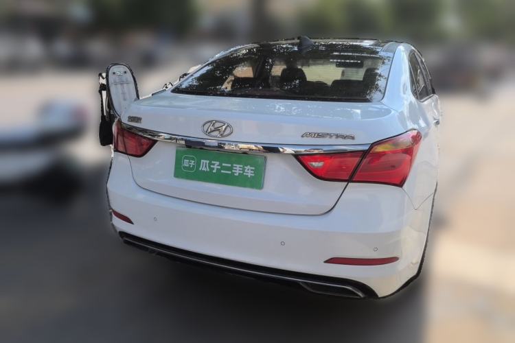 Used Hyundai Mistra 2014 1.8L Automatic Smart GLS Rear Right 45 Deg