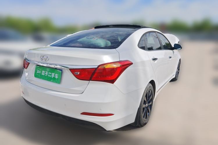 Used Hyundai Mistra 2014 1.8L Automatic Smart GLS Rear Right 45 Deg