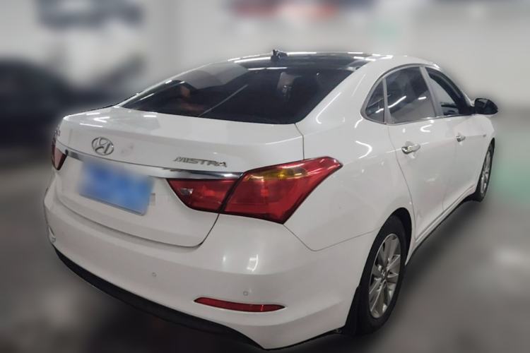 Used Hyundai Mistra 2014 1.8L Automatic Smart GLS Rear Right 45 Deg