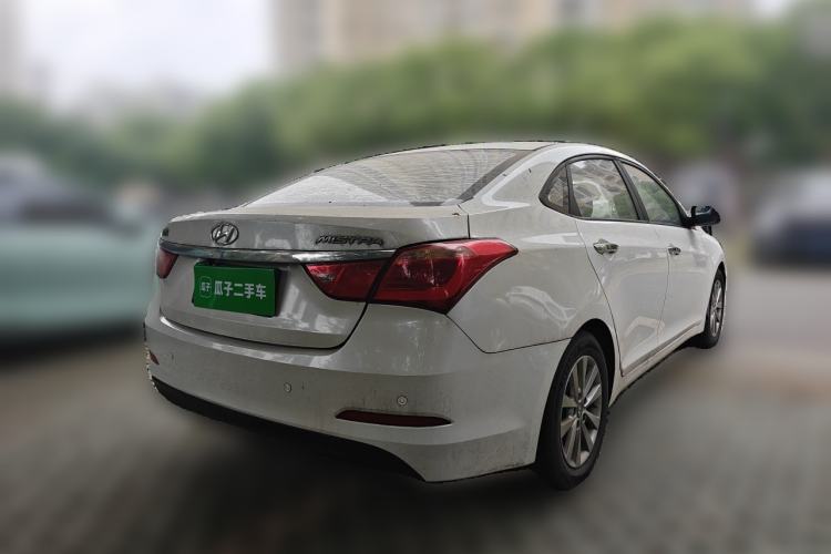 Used Hyundai Mistra 2014 1.8L Automatic Comfort Model GL Rear Right 45 Deg
