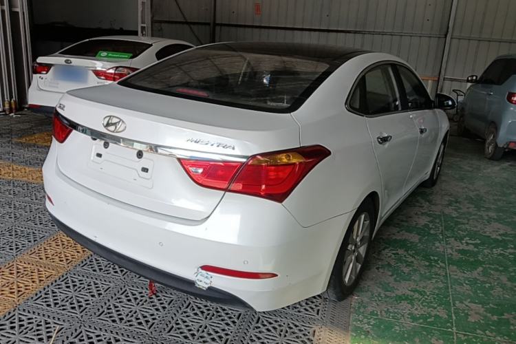 Used Hyundai Mistra 2014 1.8L Automatic Smart GLS Rear Right 45 Deg