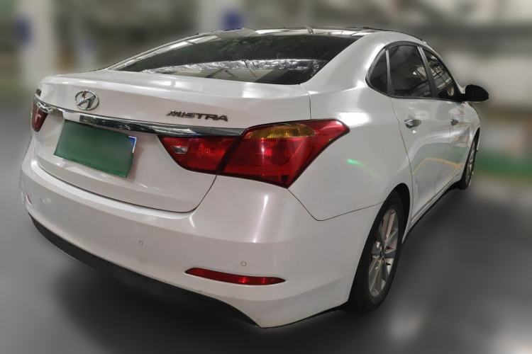 Used Hyundai Mistra 2014 1.8L Automatic Smart GLS Rear Right 45 Deg