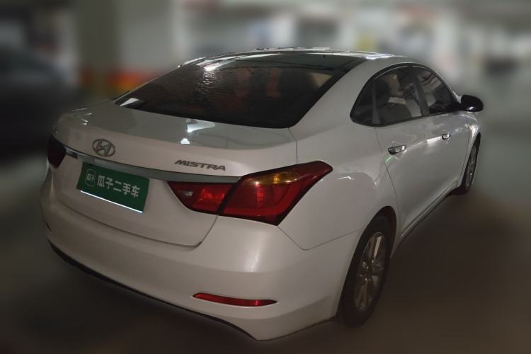 Used Hyundai Mistra 2014 1.8L Automatic Smart GLS Rear Right 45 Deg
