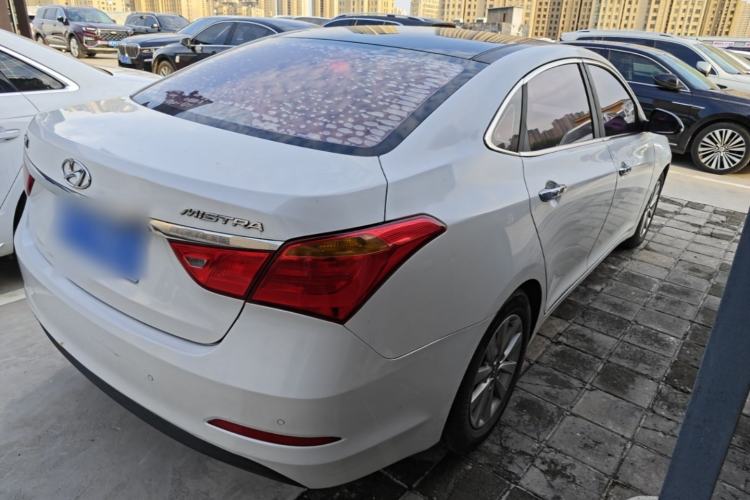 Used Hyundai Mistra 2014 1.8L Automatic Smart GLS Rear Right 45 Deg