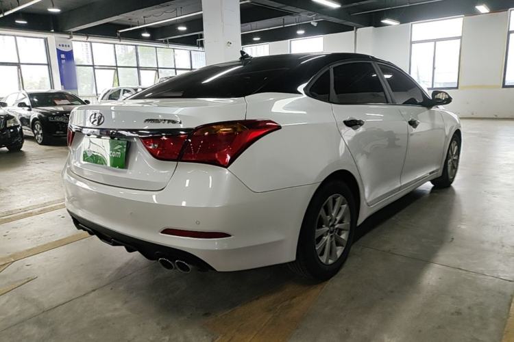 Used Hyundai Mistra 2014 1.8L Automatic Smart GLS Rear Right 45 Deg