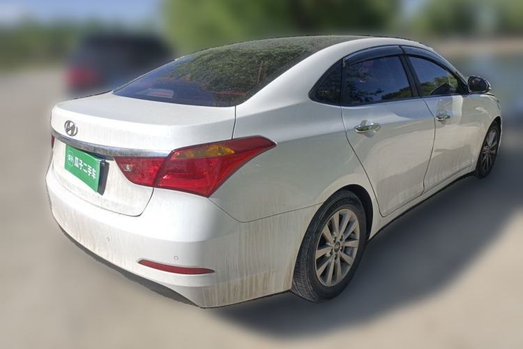 Used Hyundai Mistra 2014 1.8L Automatic Smart GLS Rear Right 45 Deg
