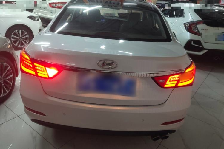 Used Hyundai Mistra 2014 1.8L Automatic Deluxe DLX Model Rear Right 45 Deg