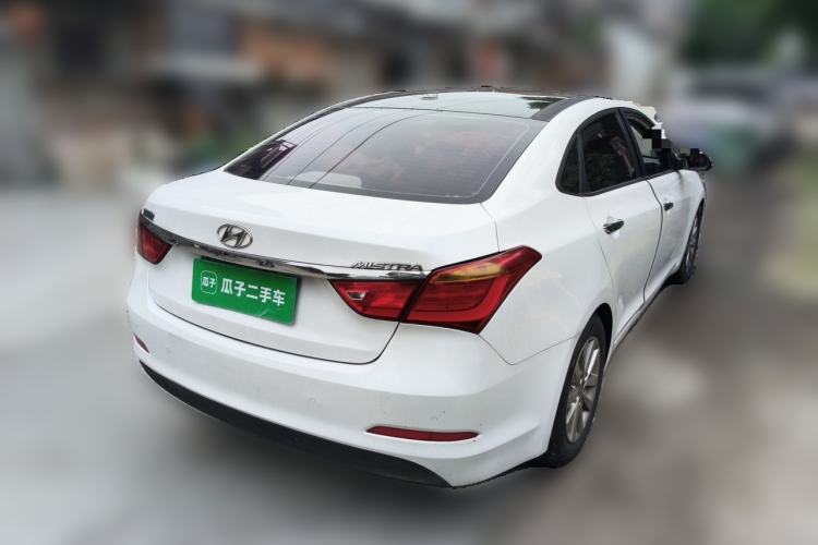 Used Hyundai Mistra 2014 1.8L Automatic Smart GLS Rear Right 45 Deg