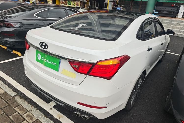 Used Hyundai Mistra 2014 1.8L Automatic Deluxe DLX Model Rear Right 45 Deg