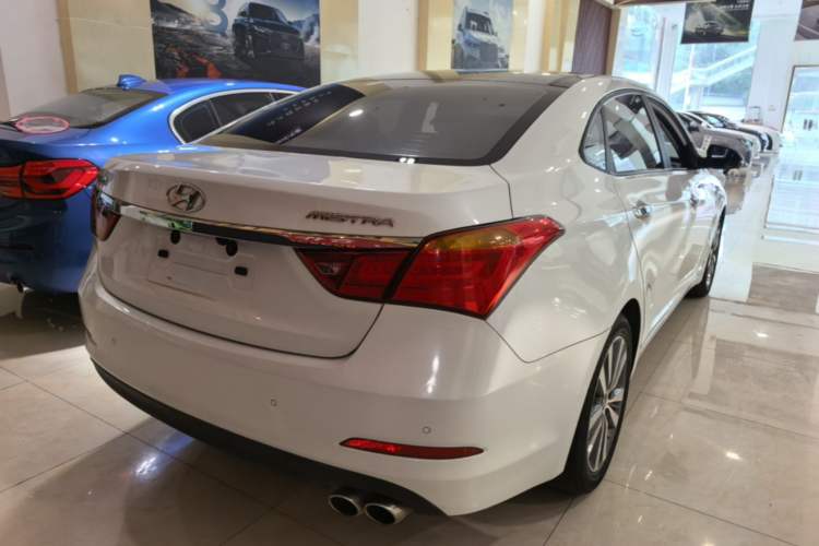 Used Hyundai Mistra 2014 1.8L Automatic Deluxe DLX Model Rear Right 45 Deg