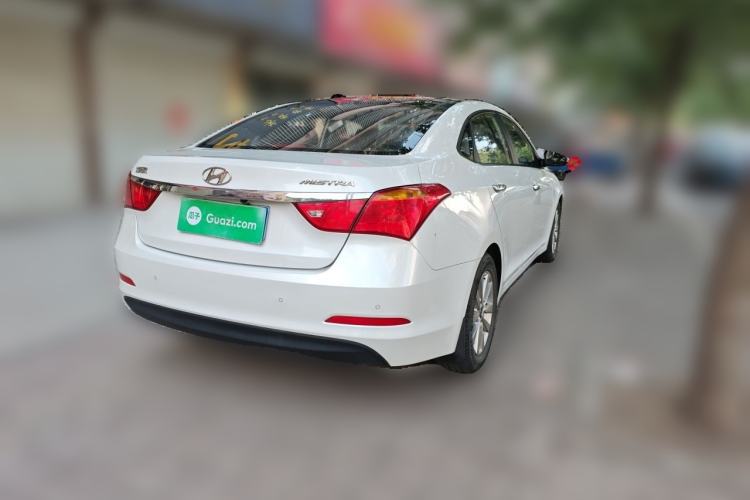 Used Hyundai Mistra 2014 1.8L Automatic Smart GLS Rear Right 45 Deg