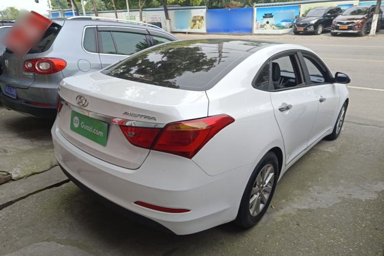 Used Hyundai Mistra 2014 1.8L Automatic Smart GLS Rear Right 45 Deg