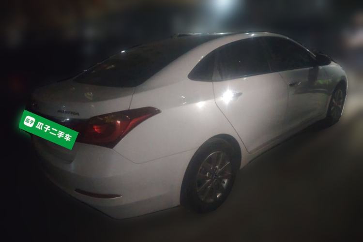 Used Hyundai Mistra 2014 1.8L Automatic Smart GLS Rear Right 45 Deg