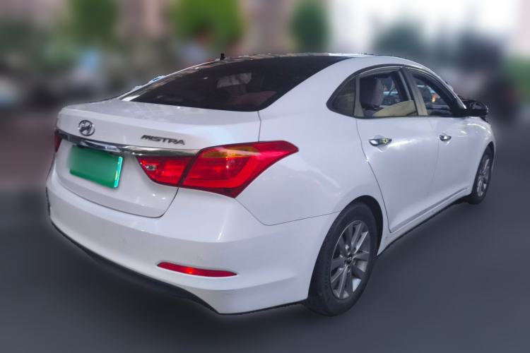 Used Hyundai Mistra 2014 1.8L Automatic Smart GLS Rear Right 45 Deg