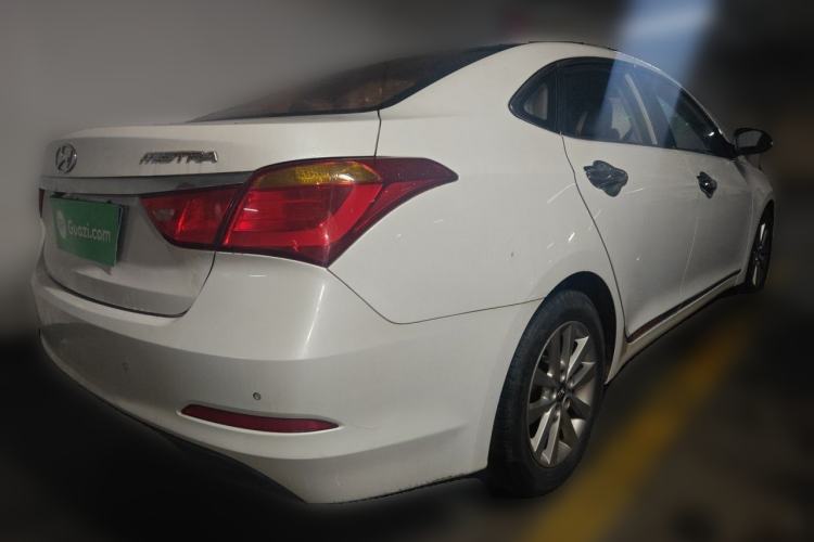 Used Hyundai Mistra 2014 1.8L Automatic Smart GLS Rear Right 45 Deg