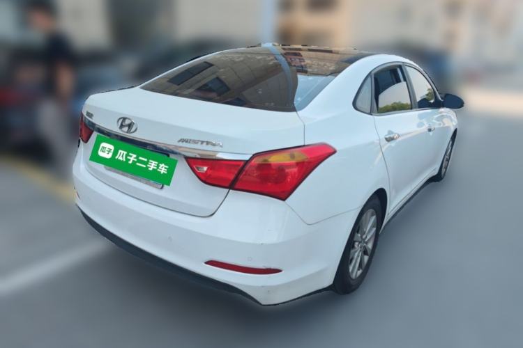 Used Hyundai Mistra 2014 1.8L Automatic Smart GLS Rear Right 45 Deg
