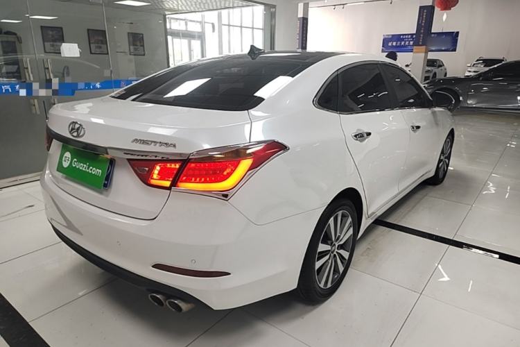 Used Hyundai Mistra 2014 1.8L Automatic Deluxe DLX Model Rear Right 45 Deg