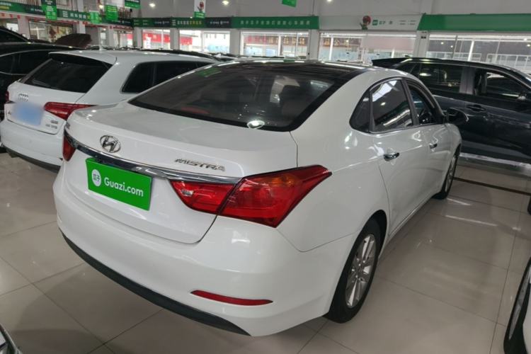 Used Hyundai Mistra 2014 1.8L Automatic Smart GLS Rear Right 45 Deg