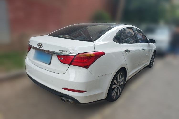 Used Hyundai Mistra 2014 1.8L Automatic Deluxe DLX Model Rear Right 45 Deg