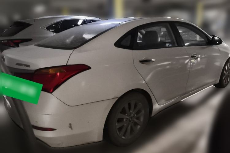 Used Hyundai Mistra 2014 1.8L Automatic Smart GLS Rear Right 45 Deg