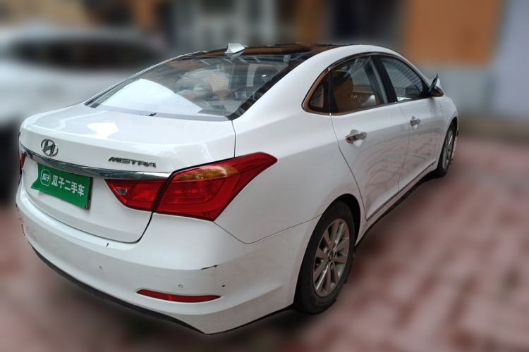 Used Hyundai Mistra 2014 1.8L Automatic Smart GLS Rear Right 45 Deg