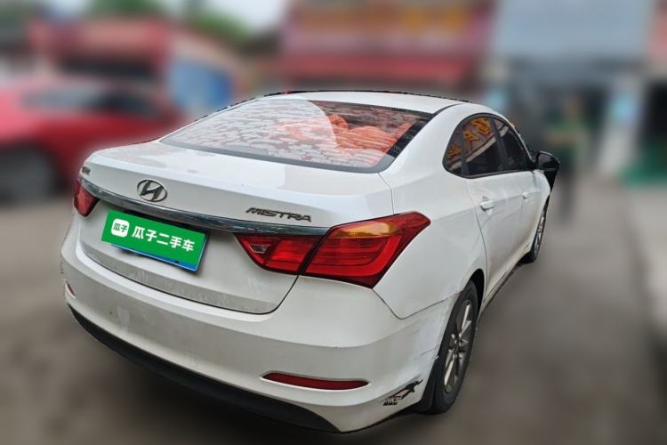 Used Hyundai Mistra 2014 1.8L Manual Comfort GL Model Rear Right 45 Deg