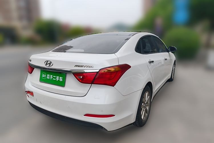 Used Hyundai Mistra 2014 1.8L Automatic Smart GLS Rear Right 45 Deg