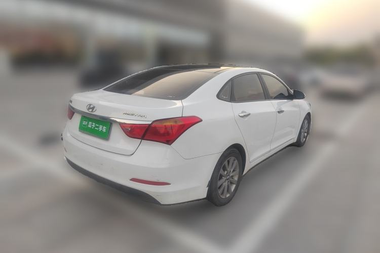 Used Hyundai Mistra 2014 1.8L Automatic Smart GLS Rear Right 45 Deg