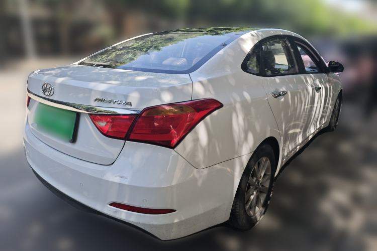 Used Hyundai Mistra 2014 1.8L Automatic Smart GLS Rear Right 45 Deg