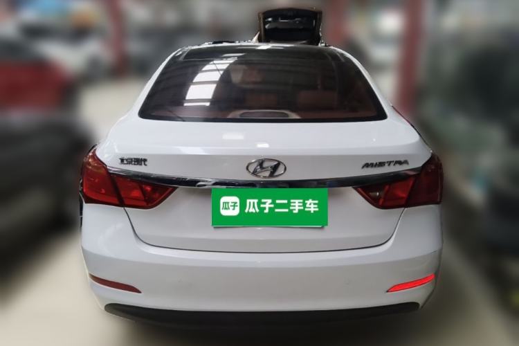Used Hyundai Mistra 2014 1.8L Automatic Smart GLS Rear